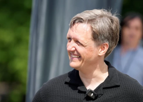 Эдгар Яунунпс с едкой иронией ответил премьер-министру Эвике Силине.