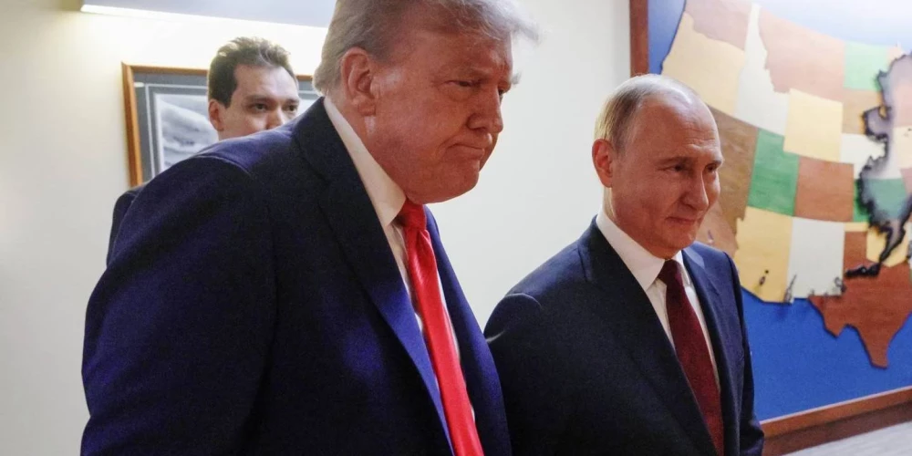 Трамп и Путин во время встречи на Аляске.