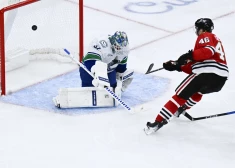 Bļugers atgriežas laukumā un palīdz “Canucks” izcīnīt uzvaru
