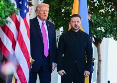 Трамп и Зеленский на встрече в Вашингтоне говорили 2,5 часа: разговор был "жестким и эмоциональным"