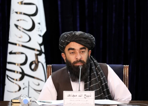 Представитель талибов Забихулла Муджахид.