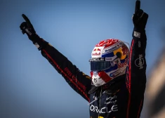 Verstapens uzvar ASV "Grand Prix" un tuvojas "McLaren" pilotiem kopvērtējumā