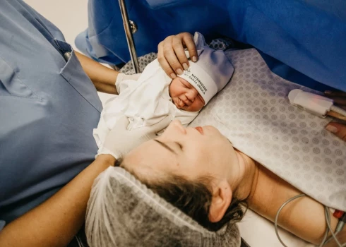 Publiciste Agnese Irbe uzskata, ka radīt pēcnācējus ir katras sievietes pienākums.