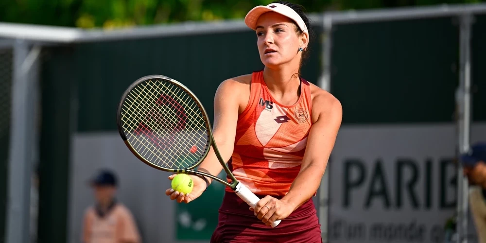 За свою карьеру в теннисе Дарья Семенистая заработала 768 200 долларов США.