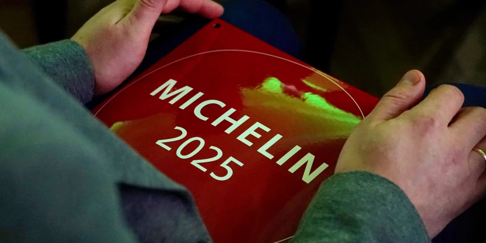 Pērn oktobrī "Michelin" ceļvedī tika iekļauts 31 Latvijas restorāns, tostarp "Michelin" kvalitātes zvaigzne piešķirta restorānam "John Chef's Hall", kā arī zvaigzni saglabājis restorāns "Max Cekot Kitchen".