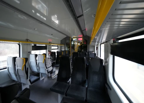 Из-за ремонтных работ поезда на линии Елгава-Рига изменят расписание с 27 октября.