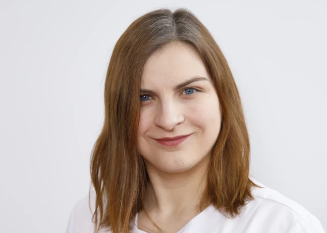Ļoti sāp galva, sāpes ir pulsējošas... Neiroloģe Anita Balcerbula nosauc brīdinošus simptomus, kad noteikti jāzvana ārstam
