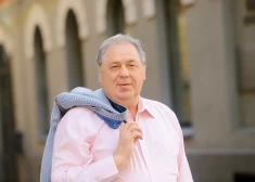 Andris Daņiļenko atklāj, kuru dziesmu Raimonds Pauls viņam ieteicis dziedāt: "Jo tā uz tava ģīmja tā riktīgi!”