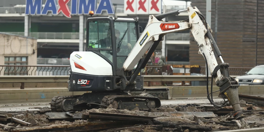 Rīdzinieku sapņiem par tramvaju uz Purvciemu un Pļavniekiem pirs 11 mēnešiem pienāca bēdīgs gals.