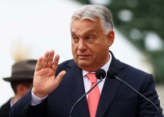 Aiz propagandas priekškara: nacistiskā Latvija un cerīgā Budapešta