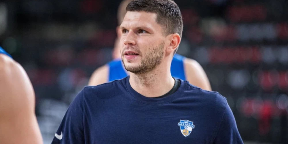 Latvijas basketbolists Rihards Lomažs otrdien ULEB Eirokausa ceturtās kārtas mačā izcēlās ar 14 punktiem.