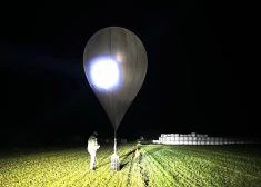 Kontrabandas balonu dēļ īslaicīgi slēgta Viļņas lidosta