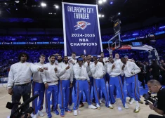Jaunā NBA sezona sākas ar čempionu gredzenu pasniegšanu un "Thunder" dramatisku uzvaru