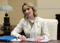 Ukrainas bērnu nolaupīšanas "arhitekte" Marija Ļvova Belova atklāj kā "izskaloja smadzenes"  "adoptētam" ukraiņu zēnam. "Vairs viņš uz Ukrainu nevēlas doties!"