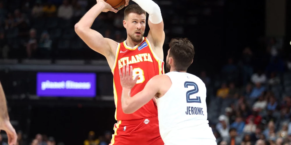 Kristaps Porziņģis pārbaudes spēlē pret "Grizzlies"