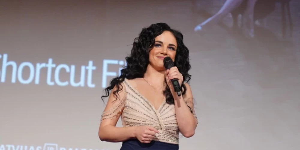 Leldes Kovaļovas jaunākais romāns "Stalkere" jau pieejams lasītājiem.