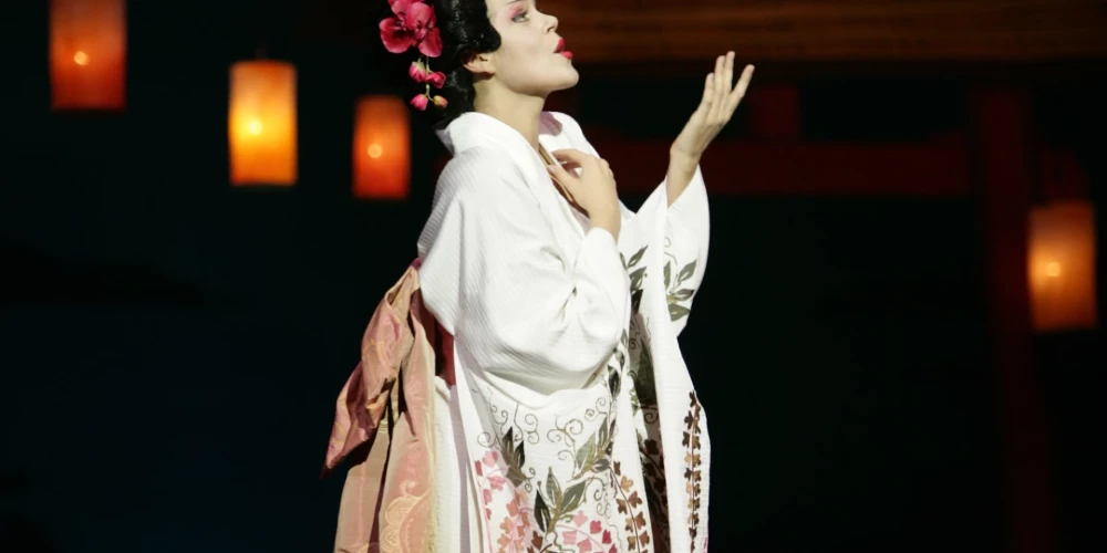 Кристине Ополайс в роли Чио-Чио Сан.