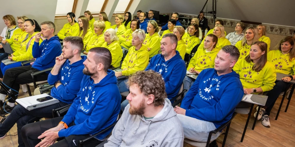 Noslēgusies pirmā Personības akadēmija sporta skolotājiem.