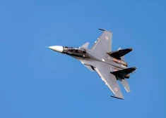 Два российских военных самолета нарушили воздушное пространство Литвы