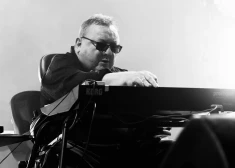 Miris populārās dziesmas "Tainted Love" izpildītājs, grupas "Soft Cell" mūziķis Deivids Bols
