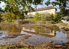 Pie Dundagas pils notiek labiekārtošanas darbi