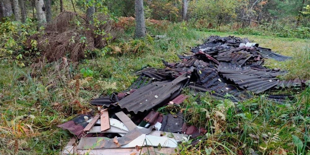  Tūristi dabas teritorijā rada arvien mazāk atkritumu, bet pieaug to cilvēku skaits, kas izgāž būvniecības atkritumus.