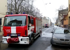 Piektdien īslaicīgi slēgs satiksmi Bruņinieku un Ernestīnes ielas posmā