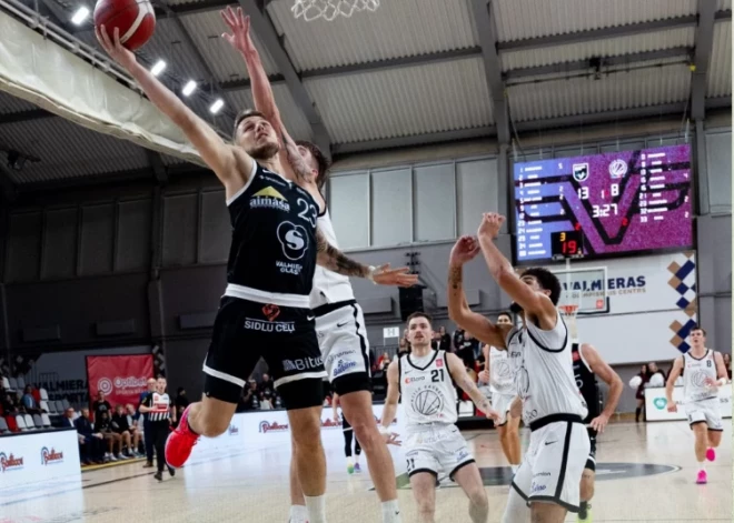 Valmieras basketbolisti uzvar "Coolbet" un turpina fantastisko piecu uzvaru sēriju, kamēr LIBL čempioni "Rīgas zeļļi" pieveic "Liepāju"