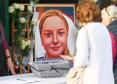 Francijā piespriež mūža ieslodzījumu Alžīrijas studentei, kura izvaroja un zvēriski noslepkavoja 12 gadus vecu meiteni. Viņas noziegums šokēja sabiedrību