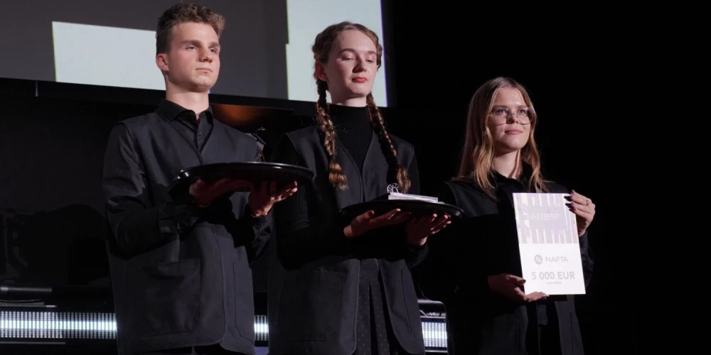 Apbalvošanas ceremonija.