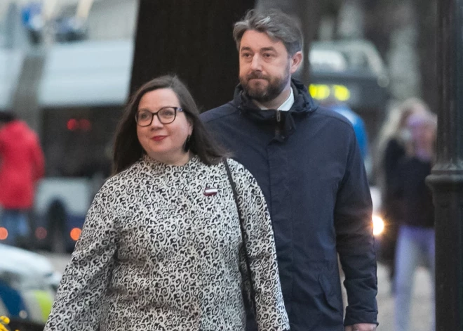 Šķirta operas dīvas Evitas Zālītes un aktiera Andra Grosa laulība