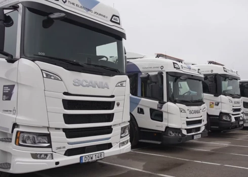 Scania Latvija oktobra sākumā sarīkoja visādā ziņā elektrizētu pasākumu sporta kompleksā 333 - The electric journey