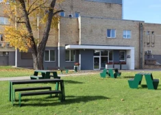 Tukuma centrā ierīkoti piknika galdi, bet Slampē - dīķa laipa