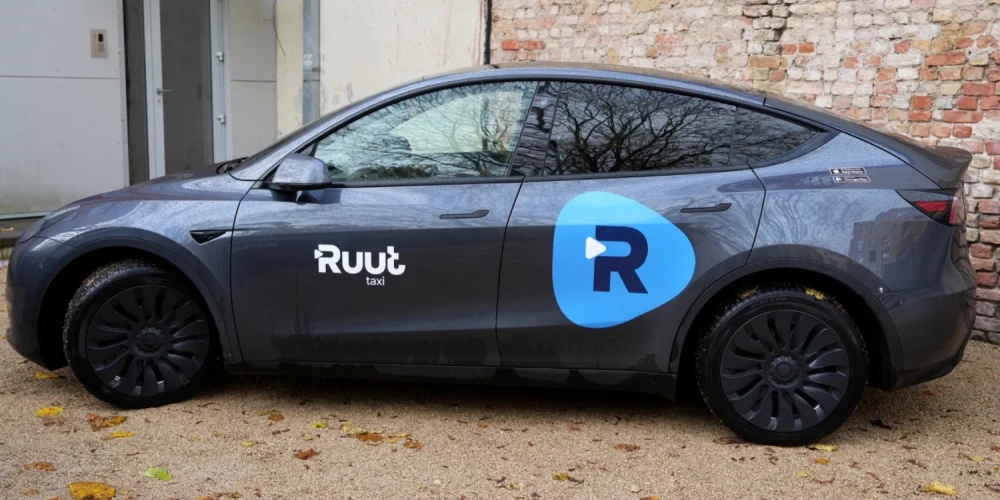 Taksometru pakalpojumu sniedzējs "Ruut LV" patlaban piesaistījis nedaudz vairāk nekā 300 automašīnu. 