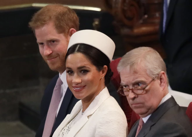 Skandalozie apgalvojumi par Meganu Mārklu palika bez atbildes, jo pils baidījās par prinča Endrū atmaskošanu