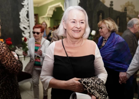 Sarmīte Pīka lielas cerības par Ainara Mielava godaprātu nelolo.