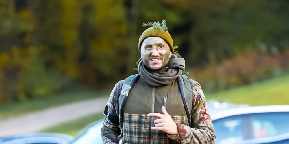 Šajā rudenī "Bada spēles" notika Gaiziņkalna apkārtnē, un starp vairāk nekā 70 drosminiekiem bija arī Niklāvs Kurpnieks.