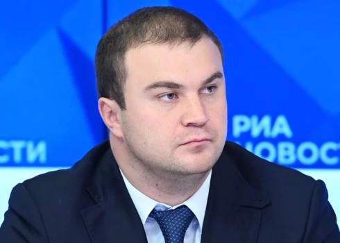 Krievijas Omskas apgabala gubernators Vitālijs Hocenko (ekrānuzņēmums no "X")