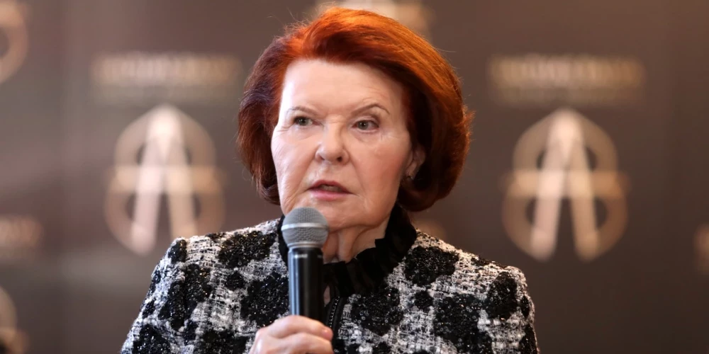 Valsts eksprezidente Vaira Vīķe-Freiberga. 