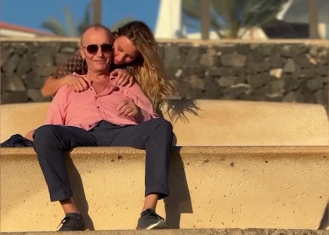 Mūziķes Katy Tindemark mīļotais miljonārs Valērijs Barjers tagad ir no oficiālām attiecībām brīvs puisis.