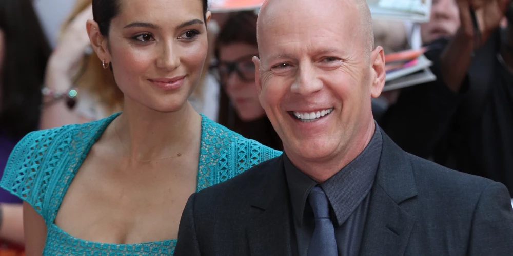 Emma Heminga un Brūss Villiss 2013. gadā.