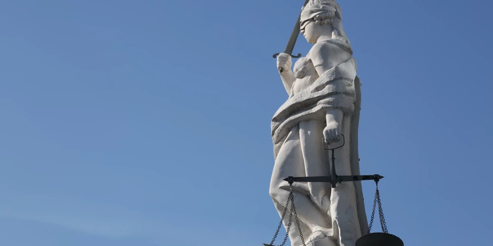 Temīdas statuja. Viņa ir taisnīguma un likumības dieviete sengrieķu mitoloģijā