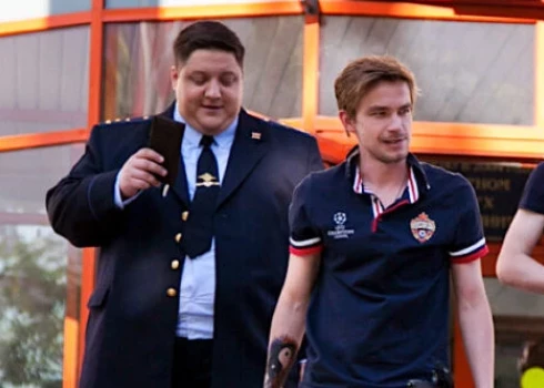 Роман Попов и Александр Петров в сериале "Полицейский с Рублевки".