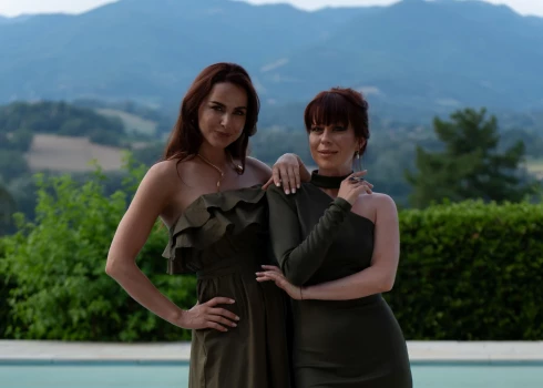 Aktrises Lelde Dreimane un Linda Kalniņa dosies uz randiņiem ar šova finālistiem, lai pieņemtu gala lēmumu - ar kuru no dalībniekiem veidot attiecības?