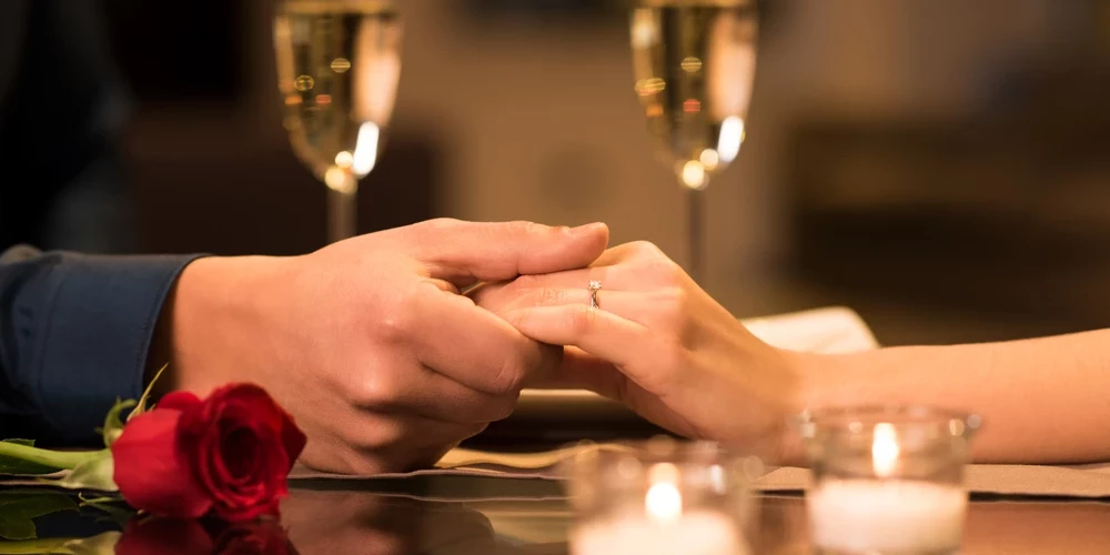 Ādažu novada pašvaldība līdz 10. novembrim aicina pieteikties pārus, kuri šogad svin 25, 30, 35 un turpmākos kopdzīves gadus ik pēc katriem 5 gadiem un kuru vismaz viena laulātā deklarēta dzīvesvieta ir Ādažu novadā.