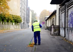 Darba devēji Latvijā joprojām atņem ceturtdaļai strādājošo vienu svarīgu lietu