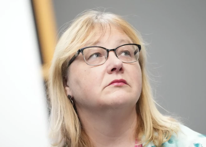 Latvijas Nacionālā arhīva direktores amatā paliek Sprūdža