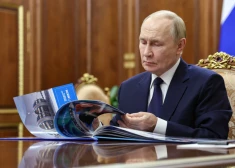 ASV izlūkdienests: Putins stingri turas pie sākotnējā plāna