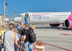 Wizz Air предлагает год безлимитных перелетов за 499 евро - какие минусы у этого "авиапроездного"?