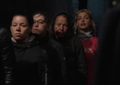 VIDEO: "Ērkšķu šovā" dāmas izbauda cietuma disciplīnu, Ksenija koķetē ar gidu